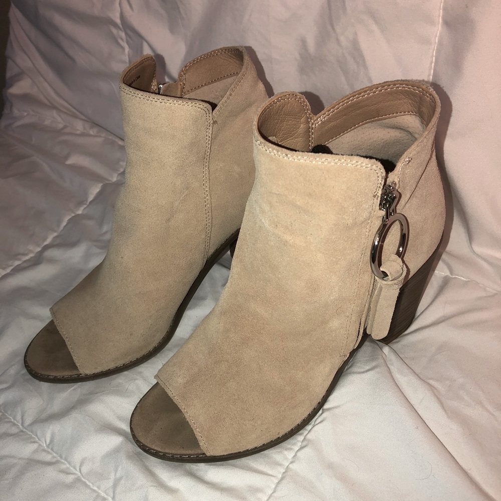 Dolce Vita suede open toe ankle boots